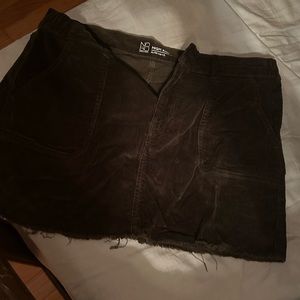 Army green size xl (15-17) skirt